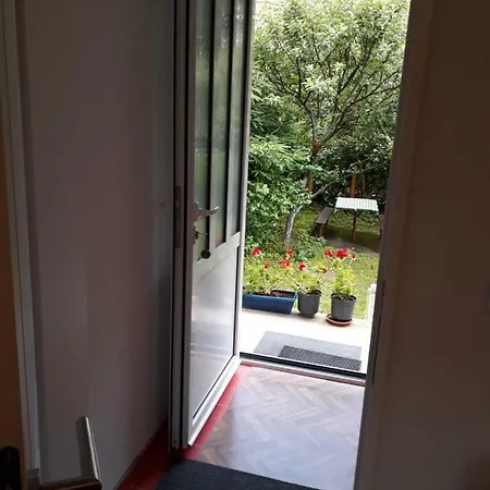 Apartman Loke Apartment